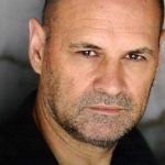 Anthony Forrest: «Cuando trabajas como actor a veces te sientes como una marioneta manejada por otra persona»