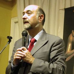 Fernando Schwarz: "La crisis simbólica del mundo actual"