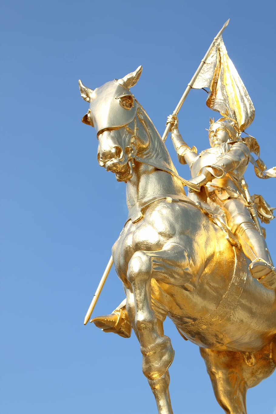 joan of arc gold statue arc