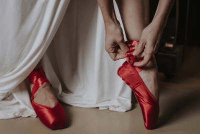 Los zapatos de bailarina de ballet: el plomo que se convierte en oro