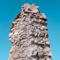 Un muro en el desierto