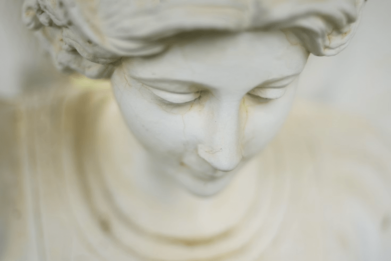 El arte y su expresión en la mujer griega